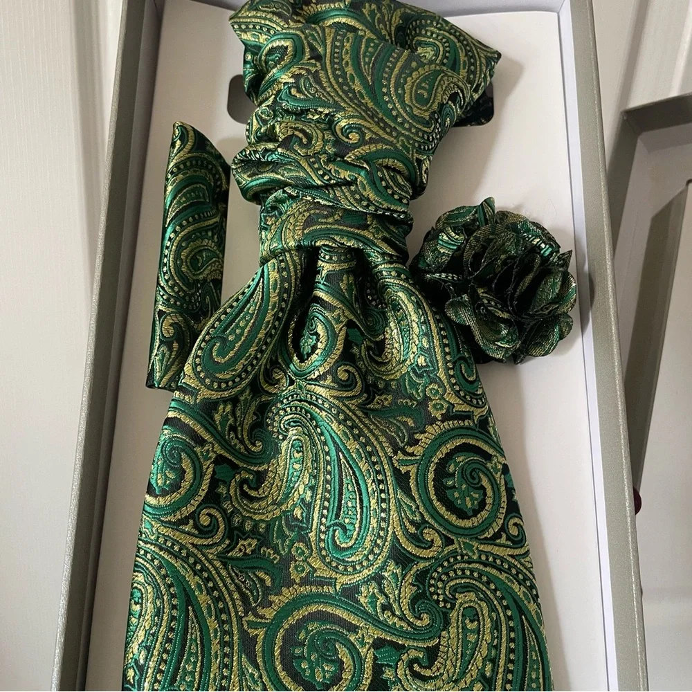 Green Paisley Tie Set - Men Accessories